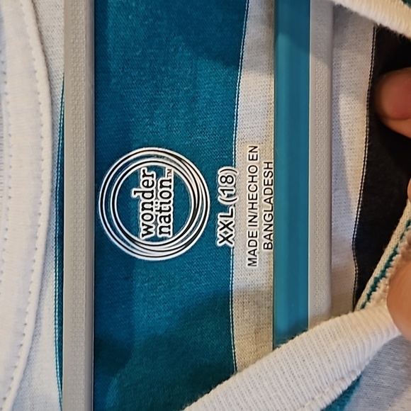 Wonder Nation Boys T shirt - Picture 3 of 5
